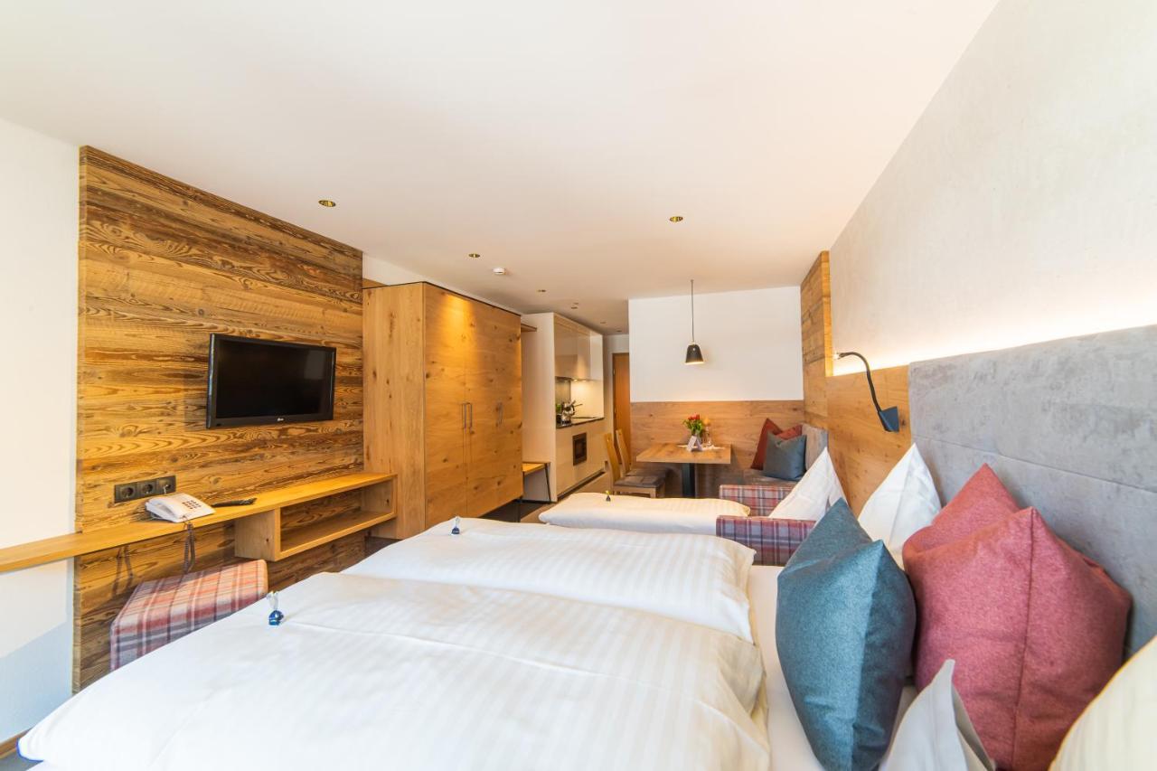 Aparthotel Hochland Gmbh Hintertux Ngoại thất bức ảnh