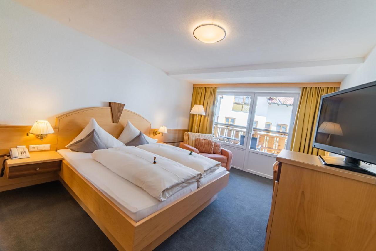 Aparthotel Hochland Gmbh Hintertux Ngoại thất bức ảnh